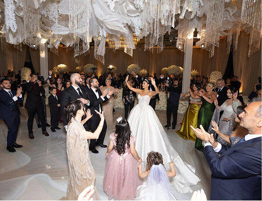 Aura Luxury Wedding Ballroom – Plainview NY 300 Guests